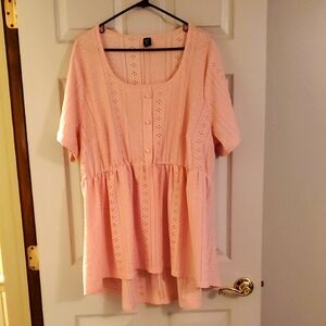 SHEIN Curve Blush Peach Women's Plus Size 5XL USA Size 2XL Eyelet Blouse.  NWOT
